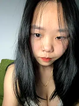 Snapshot of Kiee-lee chatting on November 27, 2:19 pm Kiee-lee online show from November 27, 2:19 pm