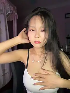 Snapshot of Kiee-lee chatting on June 10, 4:17 pm Kiee-lee online show from June 10, 4:17 pm