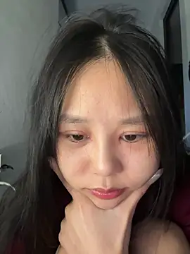 Snapshot of Kiee-lee chatting on July 17, 7:52 pm Kiee-lee online show from July 17, 7:52 pm