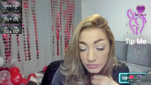 Snapshot of rossana_doll chatting on February 12, 6:19 am rossana doll online show from February 12, 6:19 am