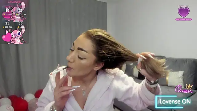 Snapshot of rossana_doll chatting on February 17, 5:59 am rossana doll online show from February 17, 5:59 am