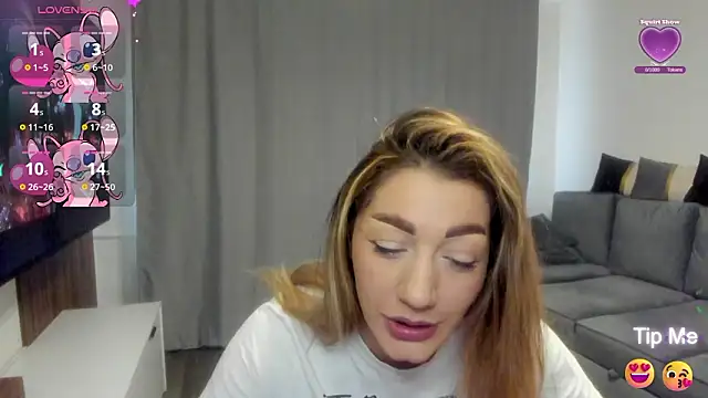 Snapshot of rossana_doll chatting on March 17, 7:01 am rossana doll online show from March 17, 7:01 am
