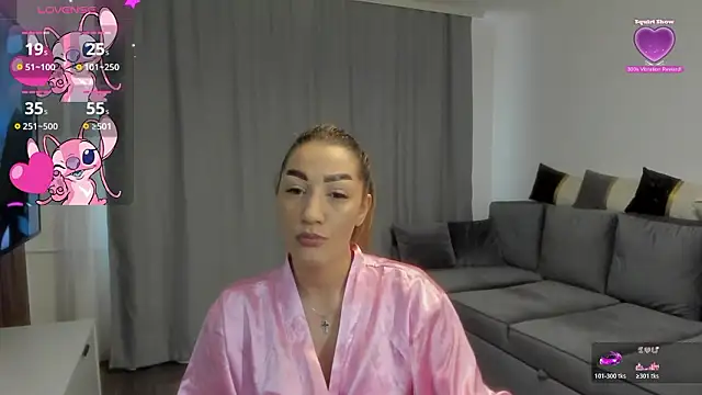 Snapshot of rossana_doll chatting on March 26, 7:14 am rossana doll online show from March 26, 7:14 am