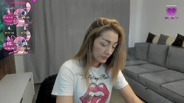 Snapshot of rossana_doll chatting on March 30, 7:20 am rossana doll online show from March 30, 7:20 am