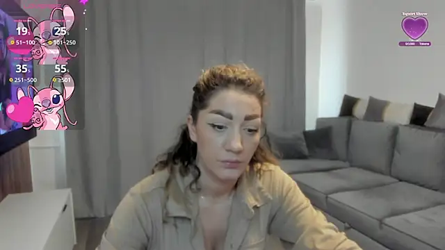 Snapshot of rossana_doll chatting on April 6, 8:04 am rossana doll online show from April 6, 8:04 am