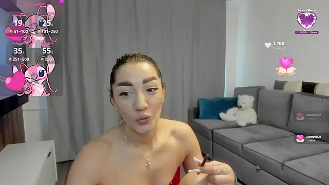 Snapshot of rossana_doll chatting on April 10, 7:35 am rossana doll online show from April 10, 7:35 am
