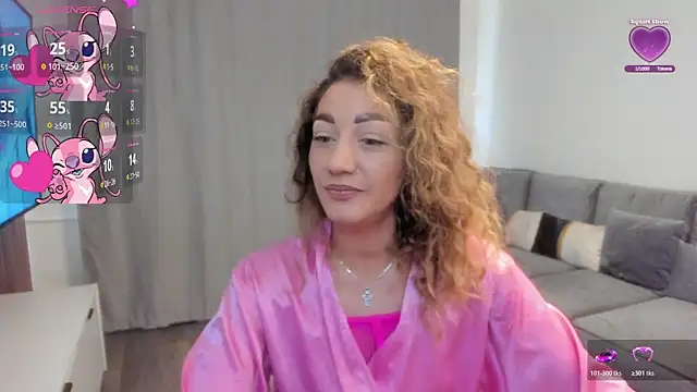 Snapshot of rossana_doll chatting on May 10, 7:46 am rossana doll online show from May 10, 7:46 am