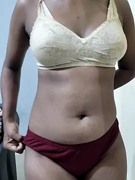 Snapshot of Simran_0011 chatting on December 1, 8:25 pm Simran 0011 online show from December 1, 8:25 pm