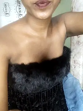 Snapshot of Simran_0011 chatting on March 29, 4:18 pm Simran 0011 online show from March 29, 4:18 pm