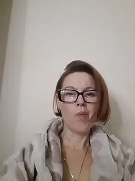 Snapshot of LanaOlbenst chatting on November 22, 9:25 pm LanaOlbenst online show from November 22, 9:25 pm