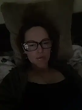 Snapshot of LanaOlbenst chatting on April 4, 6:27 pm LanaOlbenst online show from April 4, 6:27 pm