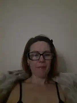Snapshot of LanaOlbenst chatting on April 16, 7:47 pm LanaOlbenst online show from April 16, 7:47 pm