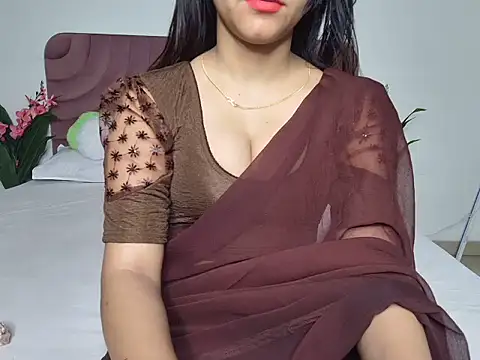 Snapshot of Husan-e-Jasmine chatting on February 17, 6:25 pm Husan-e-Jasmine online show from February 17, 6:25 pm