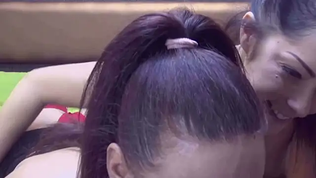 Snapshot of JasminAndAlyssa chatting on November 28, 2:47 am JasminAndAlyssa online show from November 28, 2:47 am