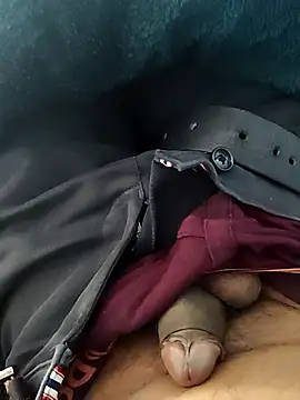 Snapshot of Hotboylumia_825321 chatting on November 26, 11:11 am Hotboylumia 825321 online show from November 26, 11:11 am