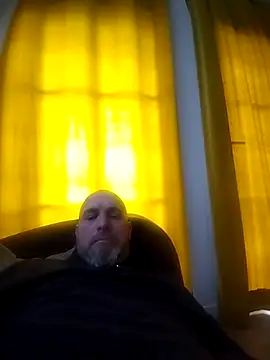 Snapshot of SG081 chatting on November 24, 1:00 pm SG081 online show from November 24, 1:00 pm