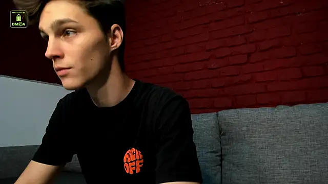 Snapshot of Adam_Porrter chatting on August 1, 4:28 pm Adam Porrter online show from August 1, 4:28 pm