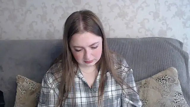 GirlPlayer online show from June 13, 8:01 am