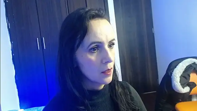 Snapshot of Juliana__lx chatting on November 28, 12:52 pm Juliana lx online show from November 28, 12:52 pm