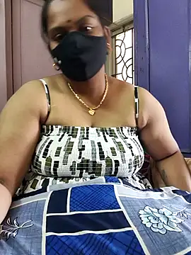 Snapshot of Paru_Tamil_Ponnu chatting on November 27, 10:17 am Paru Tamil Ponnu online show from November 27, 10:17 am