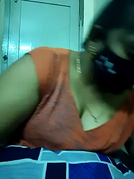 Snapshot of Paru_Tamil_Ponnu chatting on November 29, 6:33 pm Paru Tamil Ponnu online show from November 29, 6:33 pm