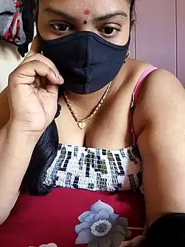 Snapshot of Paru_Tamil_Ponnu chatting on December 1, 6:29 am Paru Tamil Ponnu online show from December 1, 6:29 am