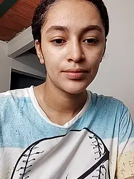 Snapshot of KailaniCute chatting on January 17, 11:19 pm KailaniCute online show from January 17, 11:19 pm