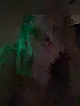 AllieRose94 online show from November 22, 5:28 am