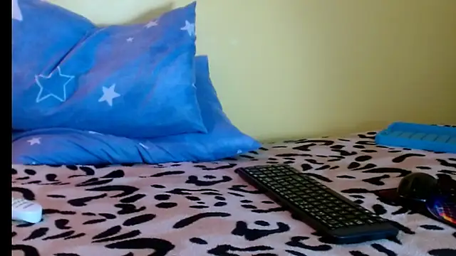 angel18evil online show from February 2, 1:37 am