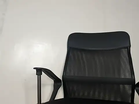 Snapshot of kira-stormm chatting on March 4, 9:32 pm kira-stormm online show from March 4, 9:32 pm