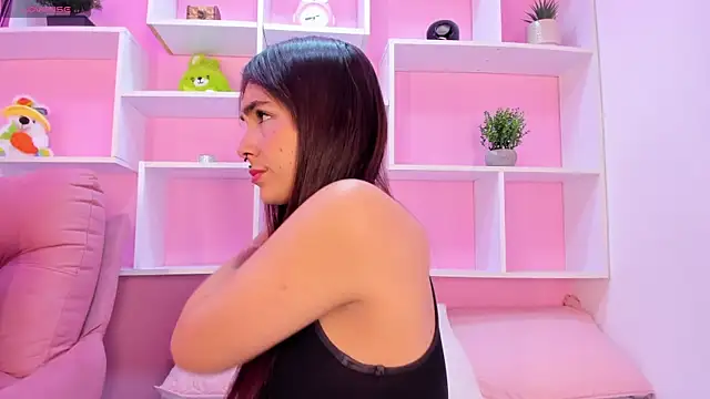 Snapshot of kittyMelvis chatting on November 24, 11:43 am kittyMelvis online show from November 24, 11:43 am