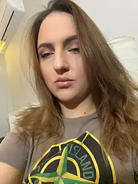 Snapshot of AlisaAlisaa chatting on December 14, 6:01 pm AlisaAlisaa online show from December 14, 6:01 pm