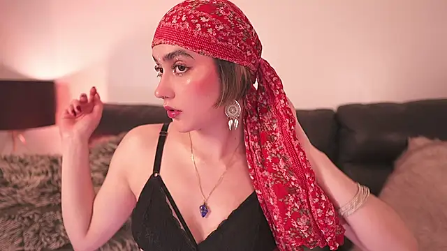 Snapshot of Mackenzie_Lia chatting on December 4, 7:55 pm Mackenzie Lia online show from December 4, 7:55 pm