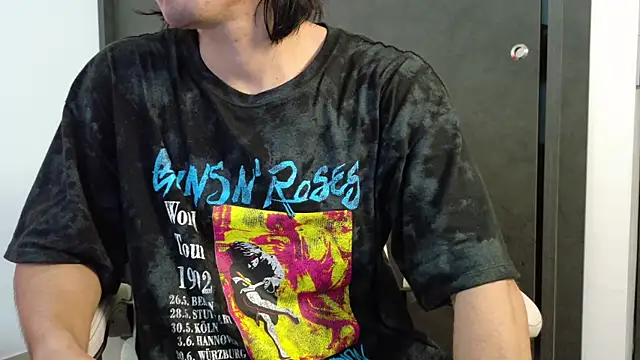 Snapshot of eren_jeager chatting on July 15, 1:11 am eren jeager online show from July 15, 1:11 am