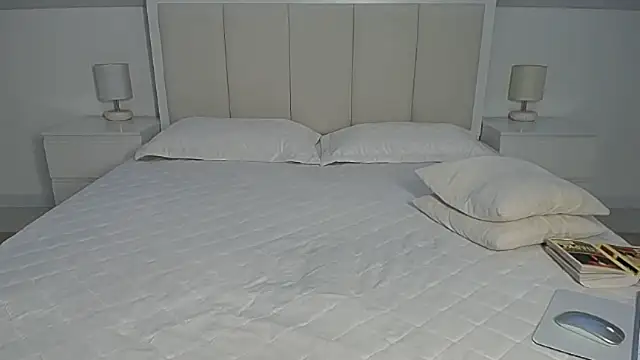 Milena29 online show from December 25, 5:26 am
