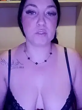 Vannesitta online show from February 1, 7:12 pm