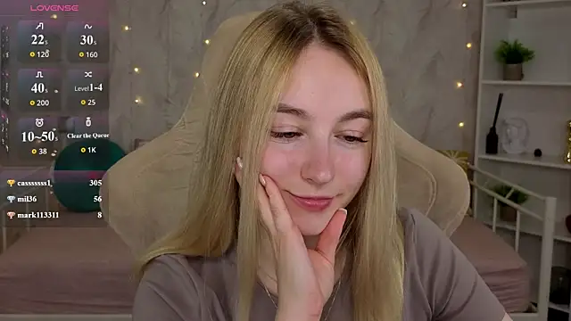 Shy Polly online show from July 23, 1:58 am