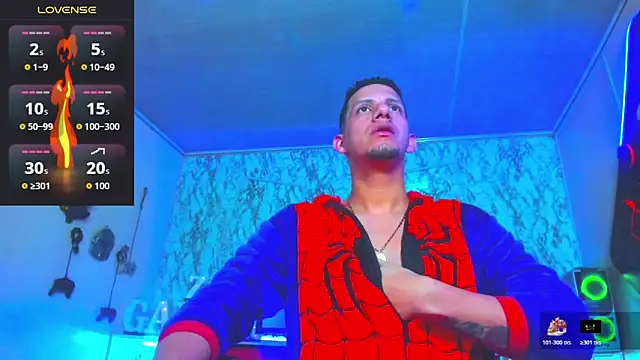 Snapshot of Sebastian_Smith__ chatting on November 24, 11:32 am Sebastian Smith online show from November 24, 11:32 am