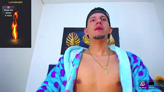 Snapshot of Sebastian_Smith__ chatting on November 26, 11:55 am Sebastian Smith online show from November 26, 11:55 am