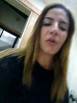 Snapshot of Monitaxhot chatting on March 26, 8:09 am Monitaxhot online show from March 26, 8:09 am