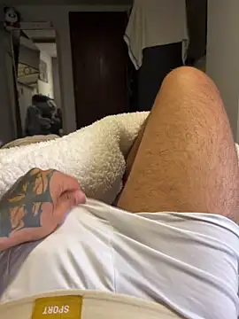 Snapshot of 1Panini21 chatting on February 27, 1:33 pm 1Panini21 online show from February 27, 1:33 pm