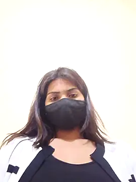 Lovely girl- online show from March 31, 5:19 am