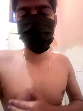 Snapshot of hardboydick2000 chatting on December 4, 4:33 am hardboydick2000 online show from December 4, 4:33 am