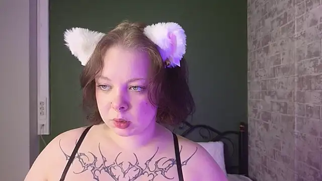 Snapshot of Vlada_vv chatting on July 1, 1:29 am Vlada vv online show from July 1, 1:29 am