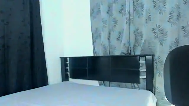 Violeta Gracee online show from February 3, 1:04 am