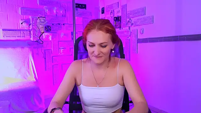 DianaTorrens online show from November 25, 9:20 am