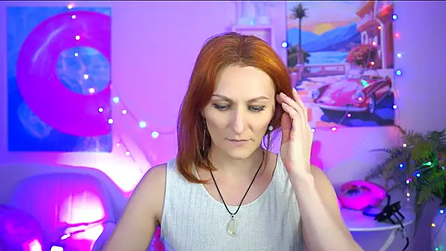 DianaTorrens online show from November 30, 8:29 am