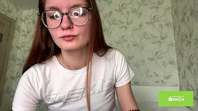 Snapshot of TishGiardino chatting on December 16, 12:37 am TishGiardino online show from December 16, 12:37 am