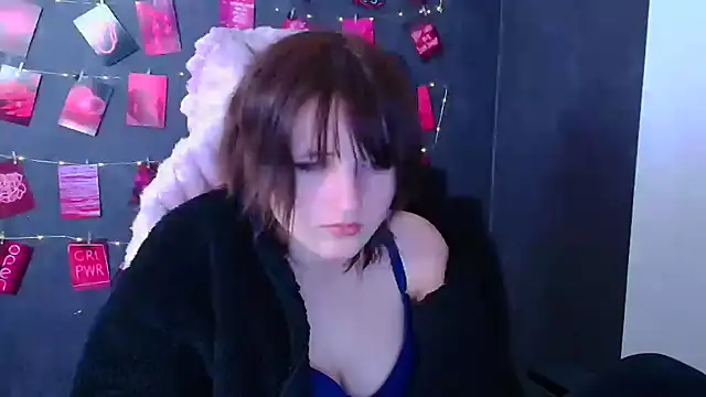 Alice Wonderme online show from January 5, 10:57 pm