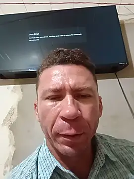 RobertoLuiz84 online show from June 6, 10:58 pm